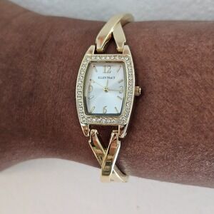 Ellen Tracy gold-tone quartz analog watch with a crystal Women's‎ Watch
